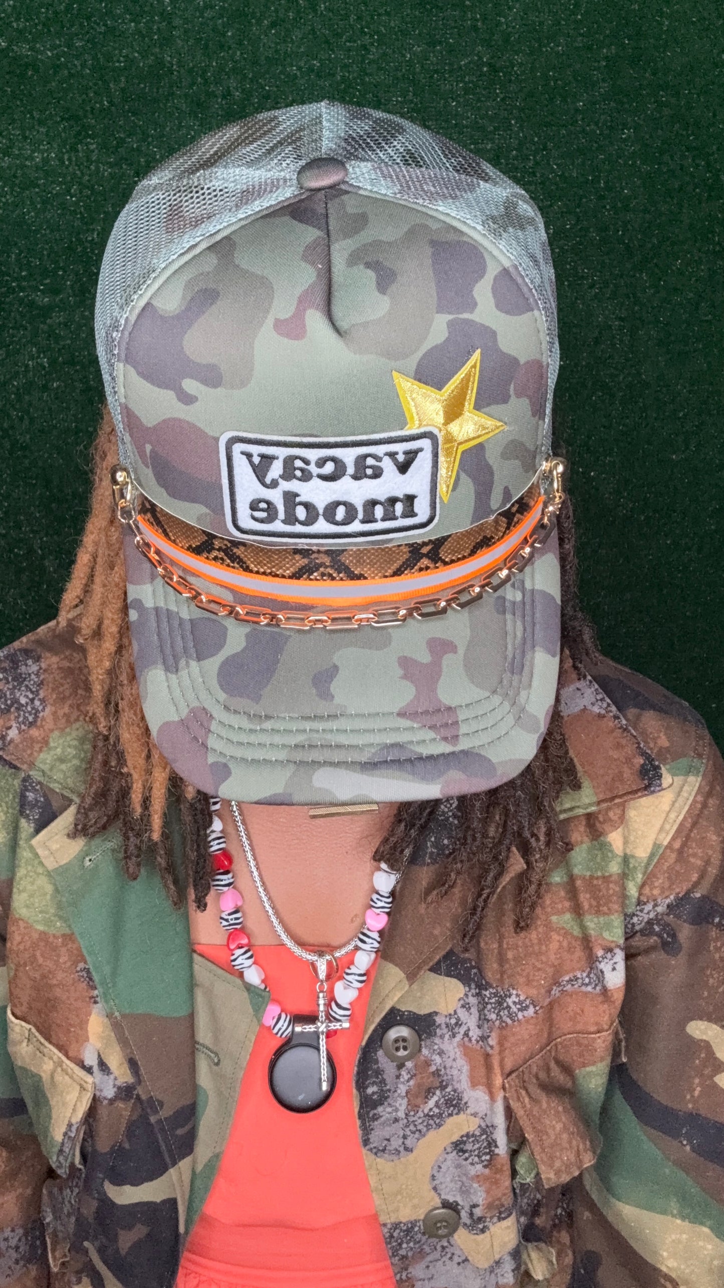 Vacay Energy – Elizasized™ Hat