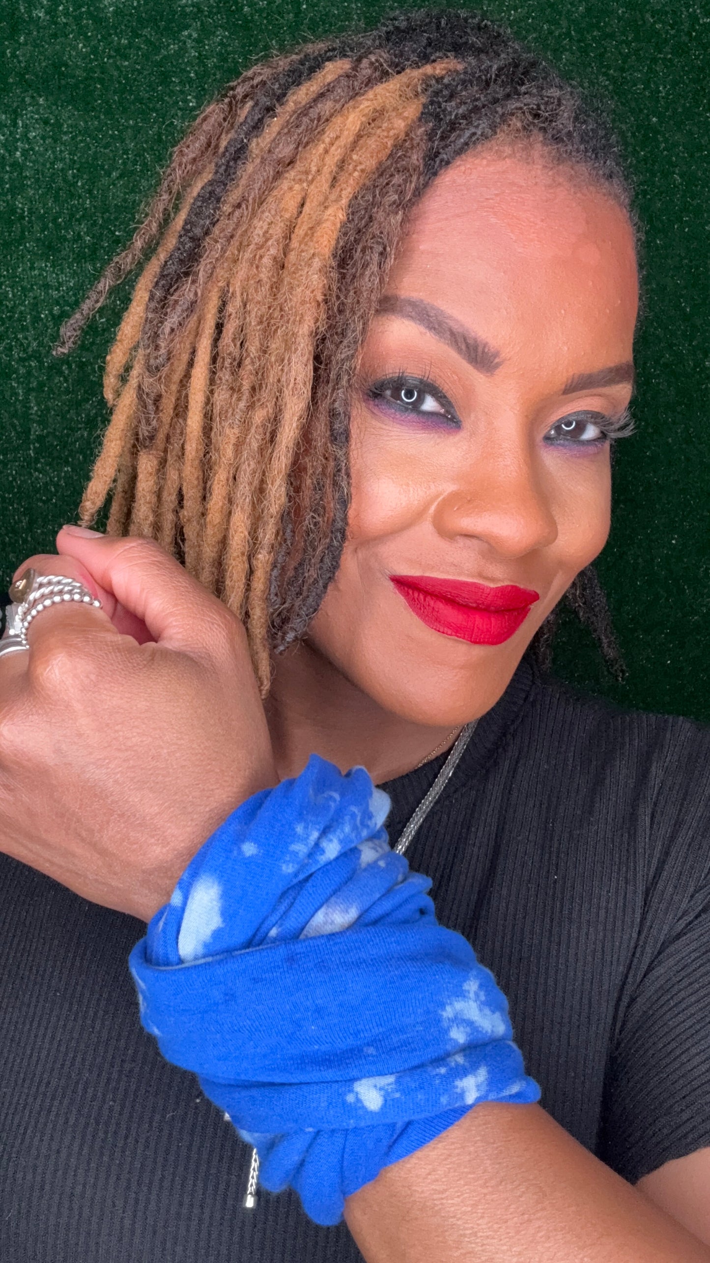Jubilee Crown Wrap™ – 3-in-1 Head Wrap, Scarf & Arm Wrap